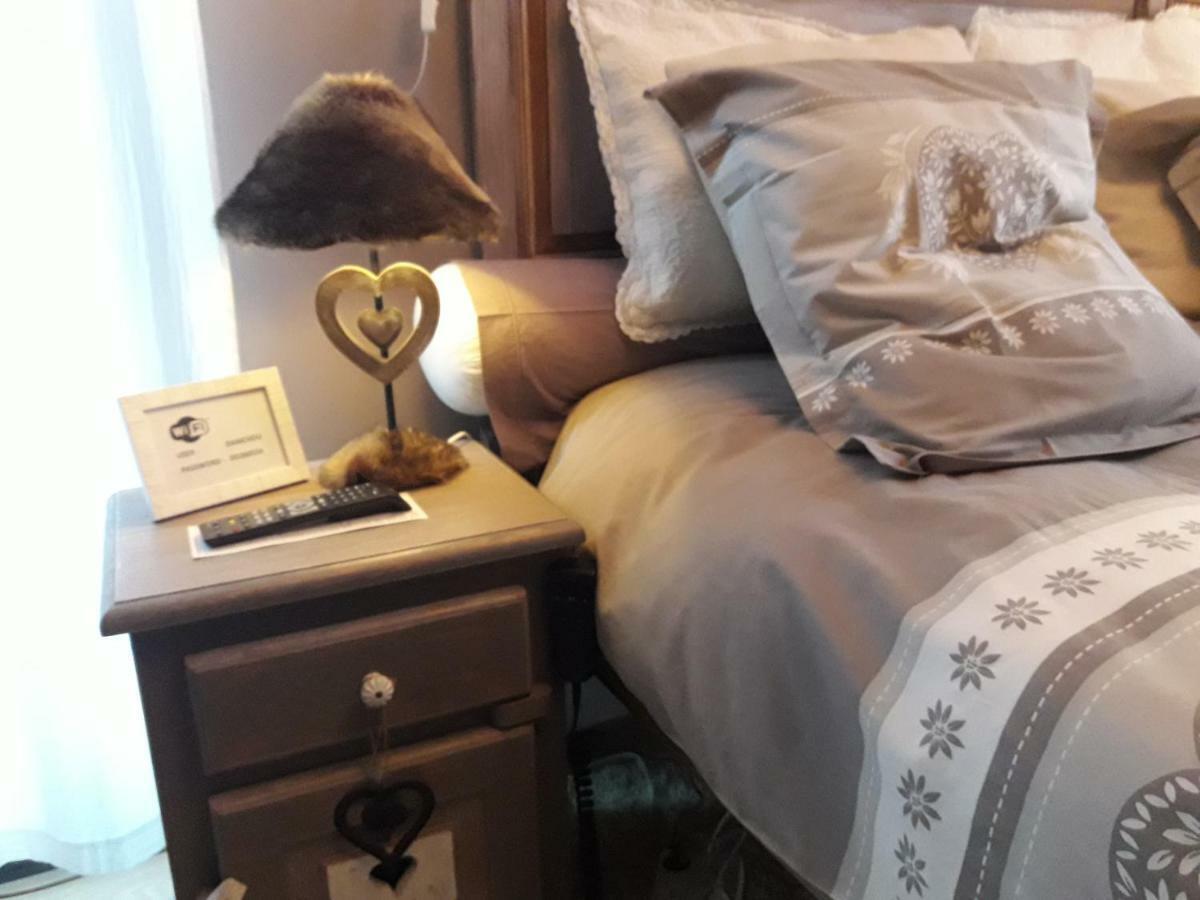 Romantic Room In Brussels Sky Ngoại thất bức ảnh